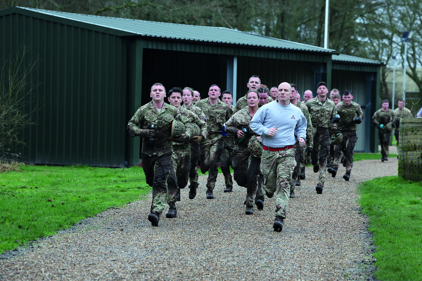 Group of soldiers running